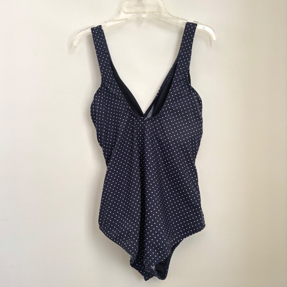 Miraclesuit One Piece Underwire Bathing Suit - Picture 2 of 4
